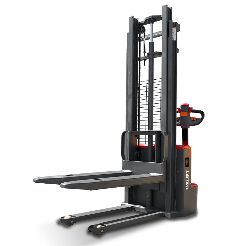 Фото 64 - Самоходный Штабелер AX-2510 OXLIFT 2,5 м 1000 кг.