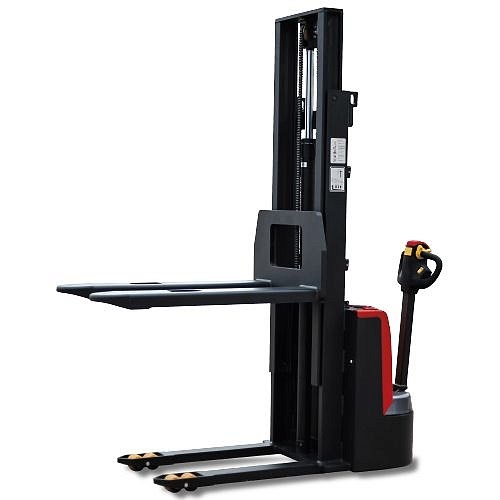 Фото 21 - Самоходный Штабелер AX-3515 OXLIFT 3,5 м 1500 кг.