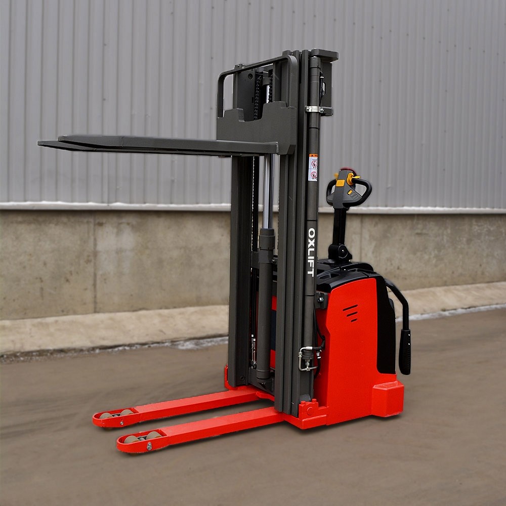 Фото 25 - Самоходный Штабелер BX-5515 FFL OXLIFT 5,5 м 1500кг.