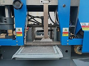 Фото 16 - MetalTec BS 400 CA автоматический колонный ленточнопильный станок.