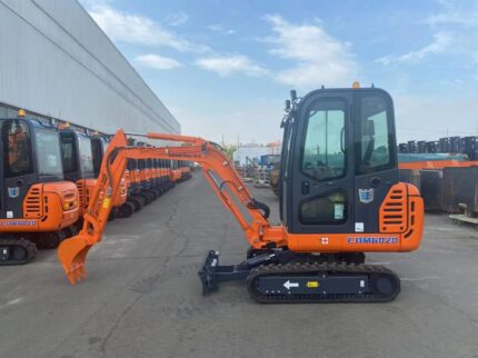 Фото 30 - Мини-экскаватор Lonking CDM6020.